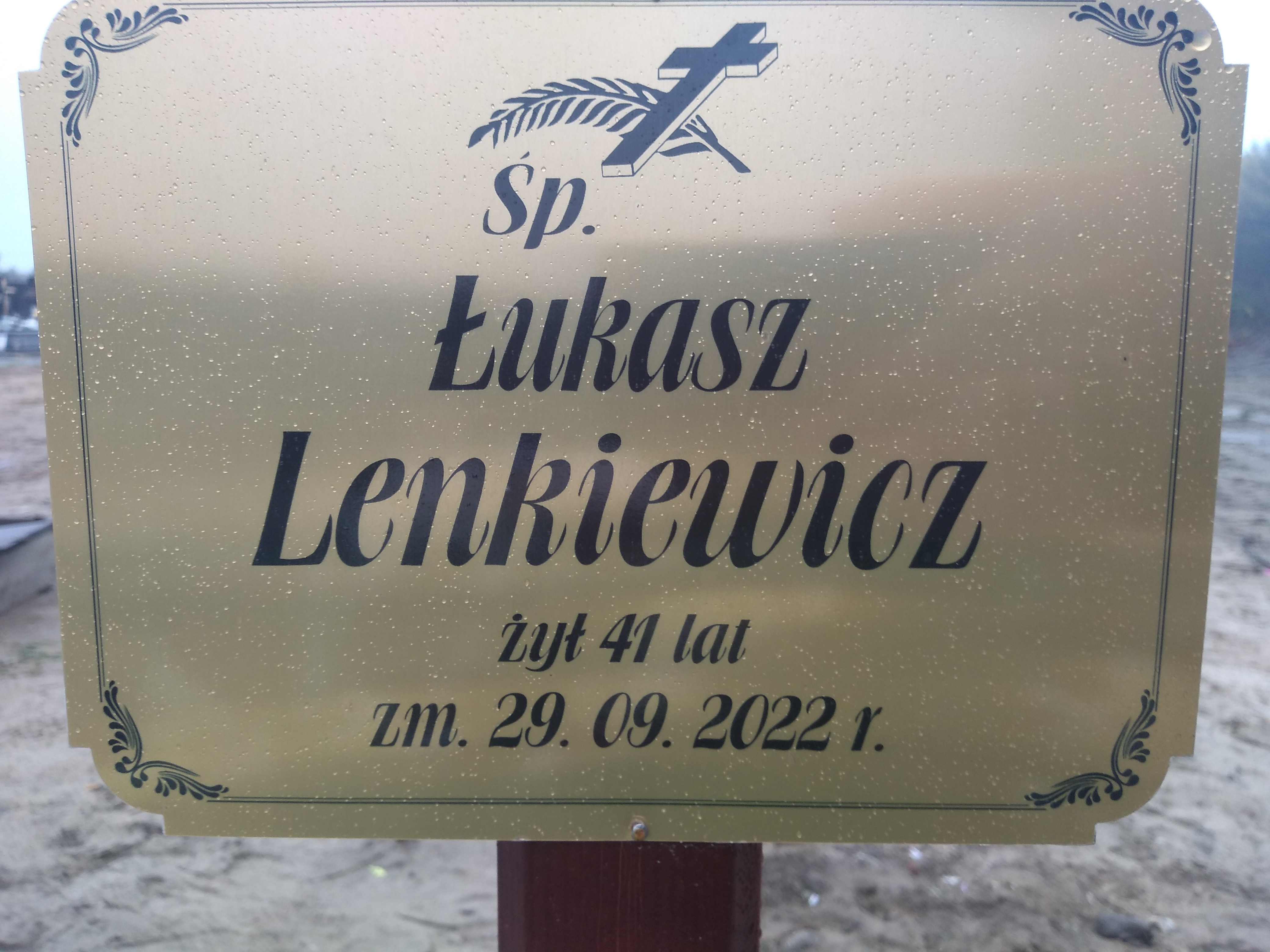 Łukasz Lenkiewicz 1981 Ostrołęka - Grobonet - Wyszukiwarka osób pochowanych